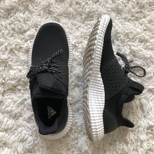 Size 7.5 (FITS SIZE 8) adidas Athletics 24/7 shoe